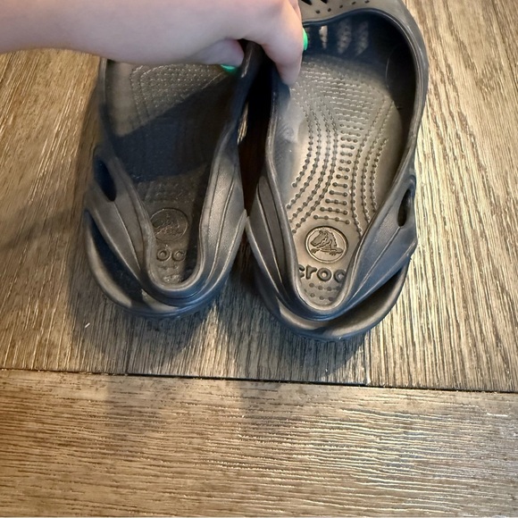 Black crocs flats - Picture 2 of 6